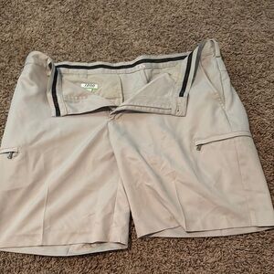 Izod Gray Cargo Shorts with Performance Fabric